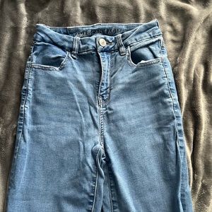 American Eagle High-Waisted Skinny Jean